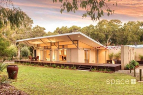 Selador - 2BR Private Bushland Retreat close to the Beach and Wineries, Margaret River